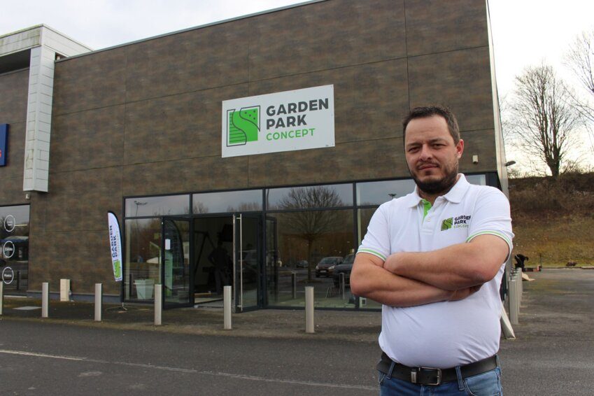 Garden Park parking