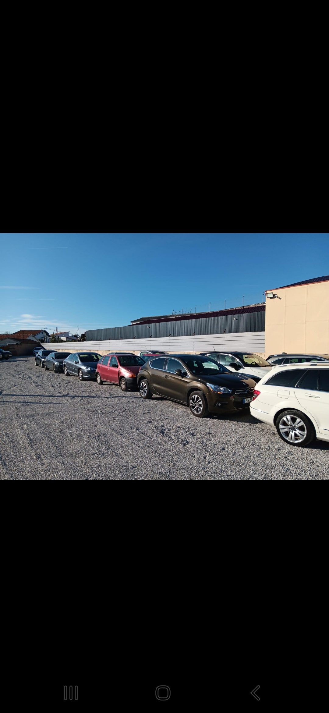 Airport Vila Parking photo 3