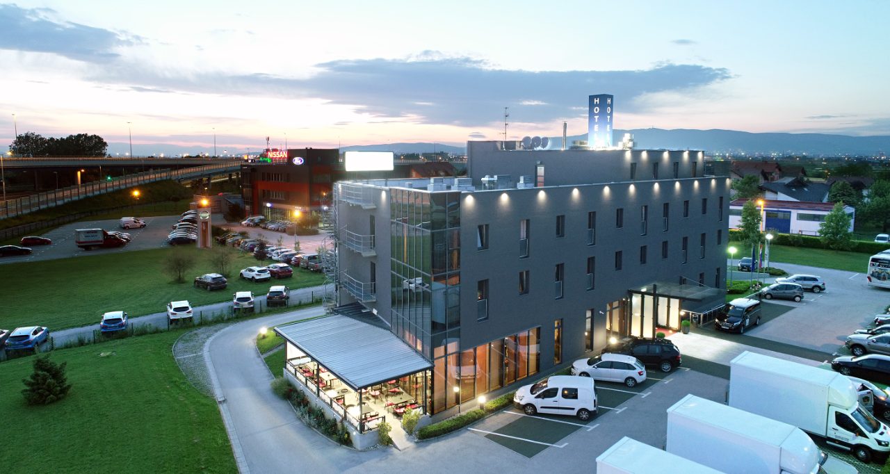 Hotel Stella Airport photo 2