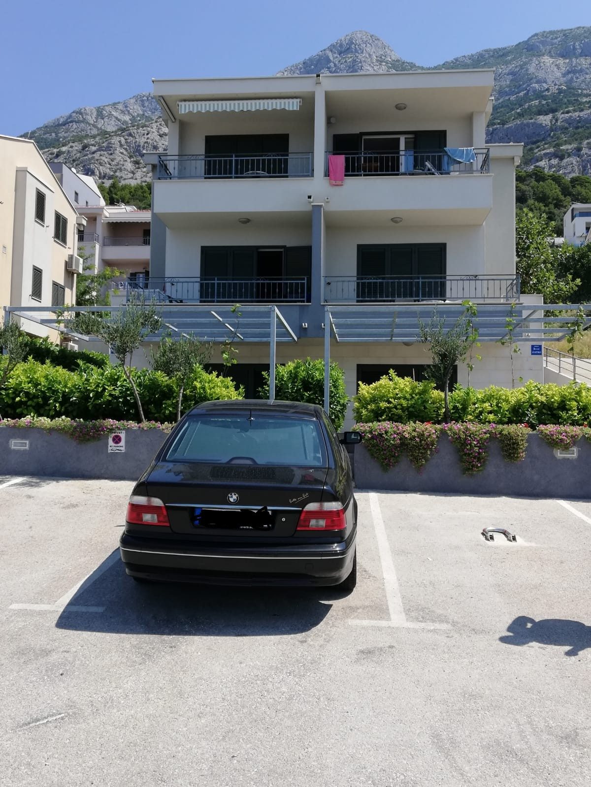 Parking Kelava parking