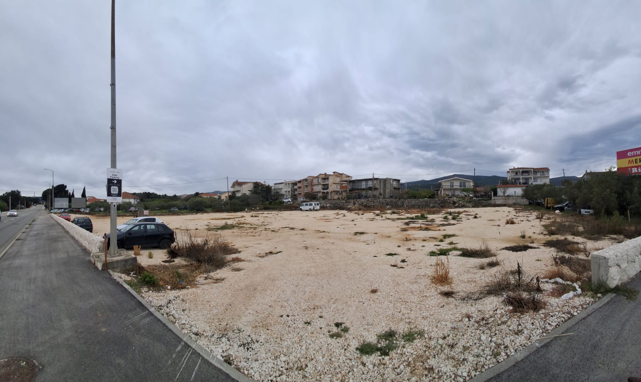 Safe Parking by PayParq Split Airport/Trogir photo 2