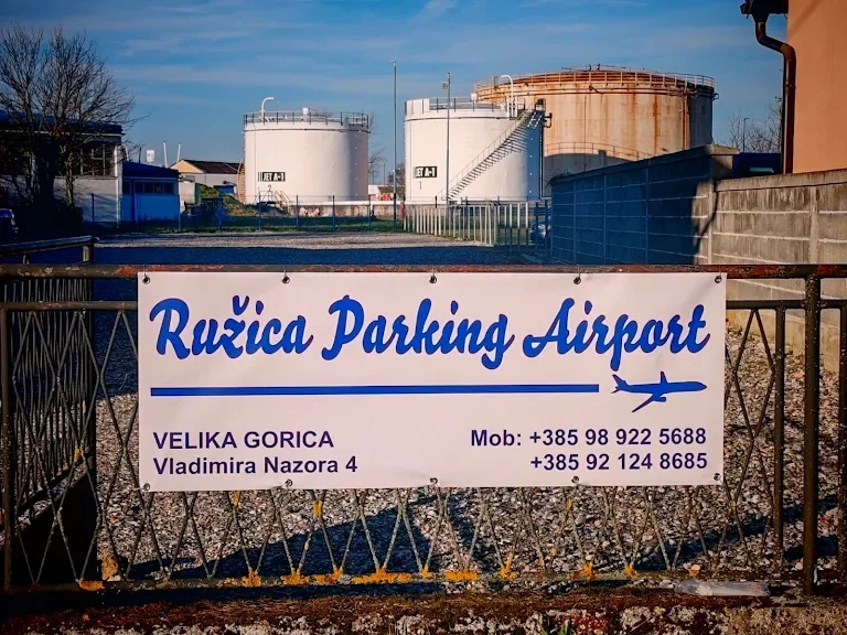 Ružica Parking photo 2