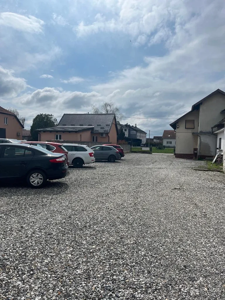 Ružica Parking photo 3