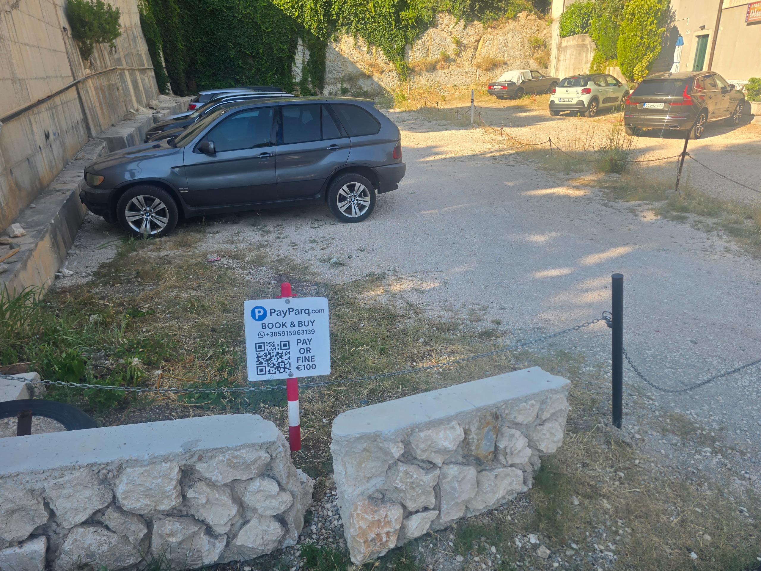 Safe Parking by PayParq Brela Jakiruša photo 7